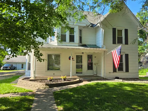 140 E University Street, Owatonna, MN 55060