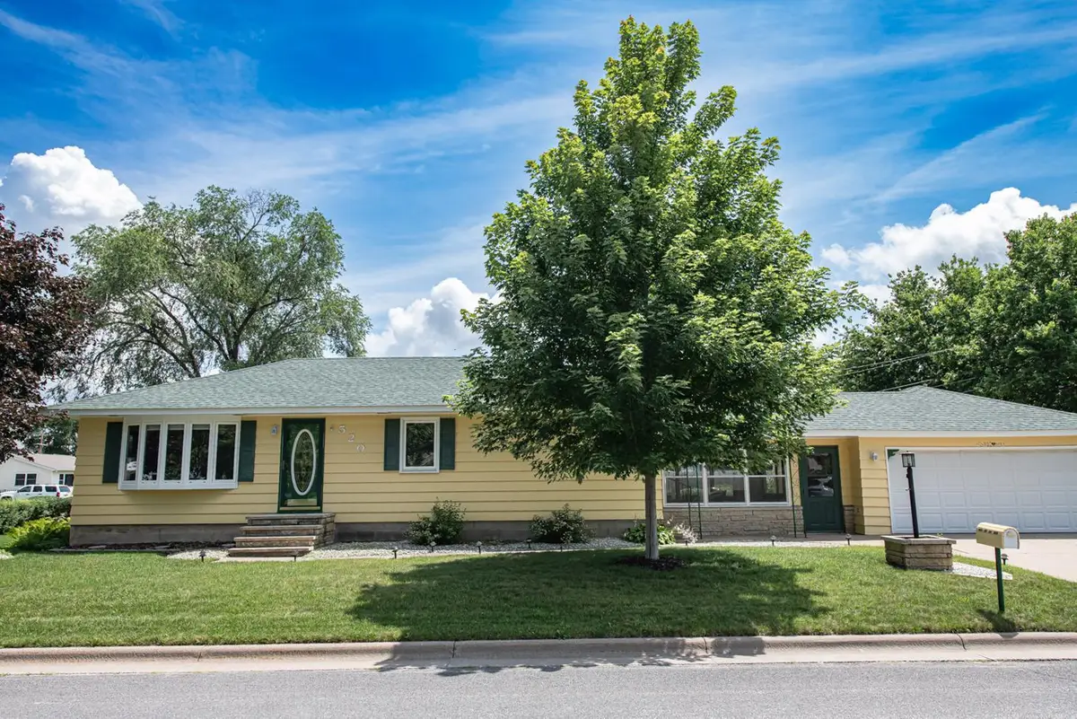 520 39th Avenue, Winona, MN 55987 - #1