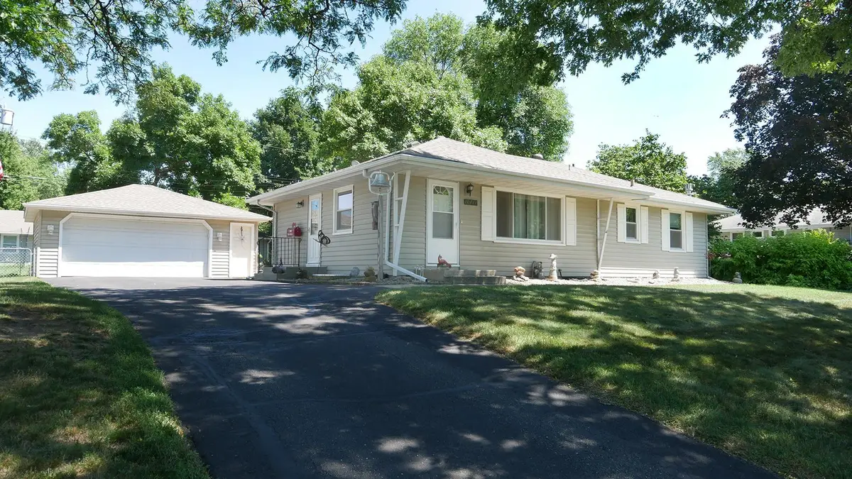 10717 Nord Avenue S, Bloomington, MN 55437 - #1