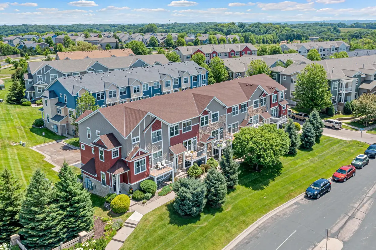 1862 Colonial Lane #3, Chanhassen, MN 55317 - #1