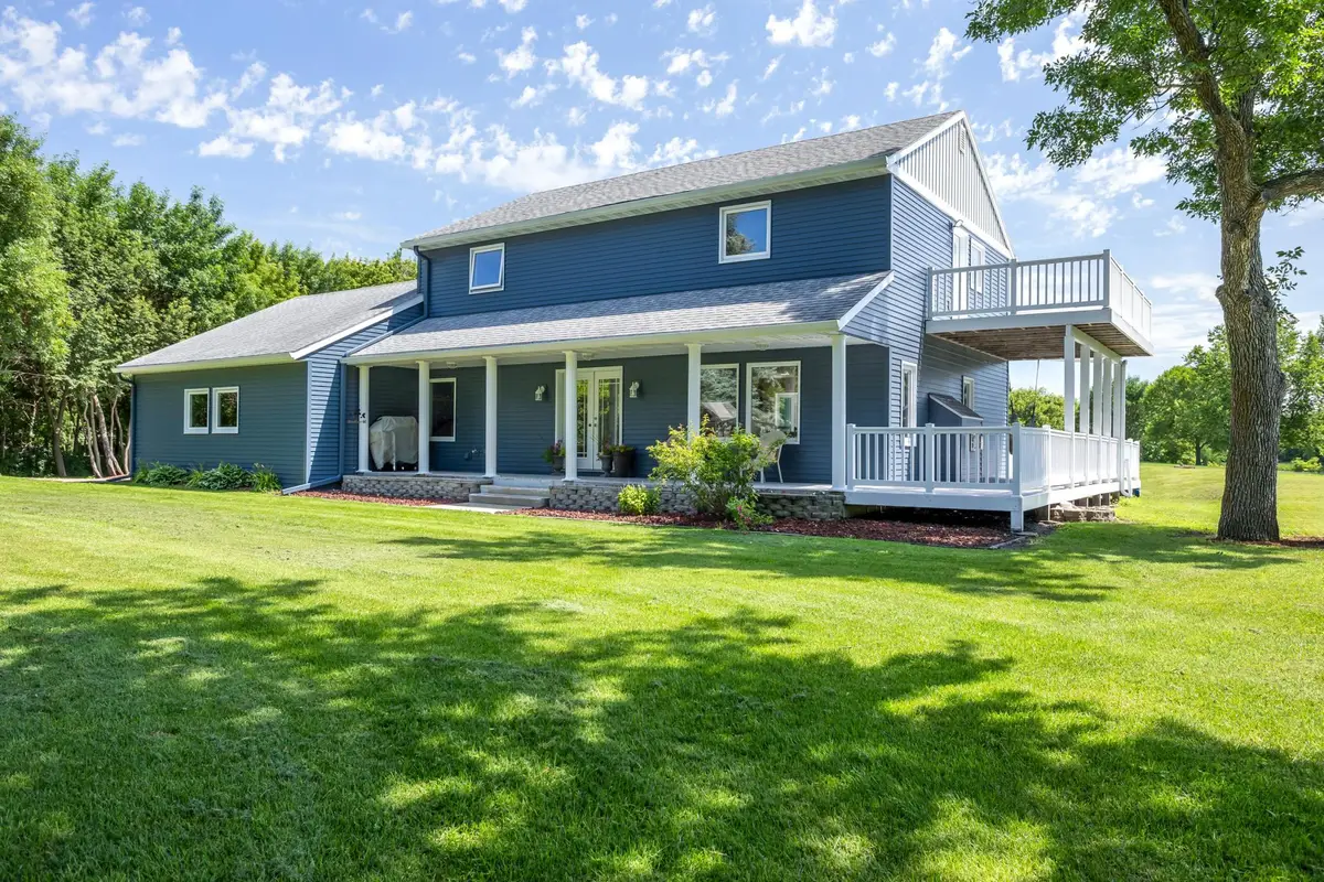 8010 182nd Avenue Se, Wahpeton, ND 58075 - #1