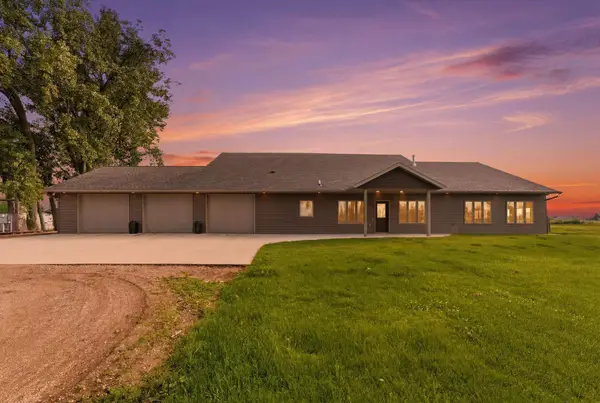 40642 215th Street, Belgrade, MN 56312