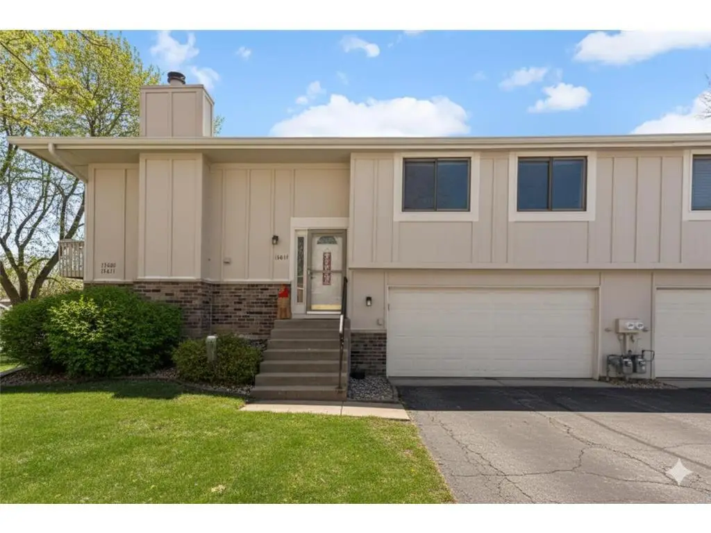 13611 86th Avenue N, Maple Grove, MN 55369 - #1