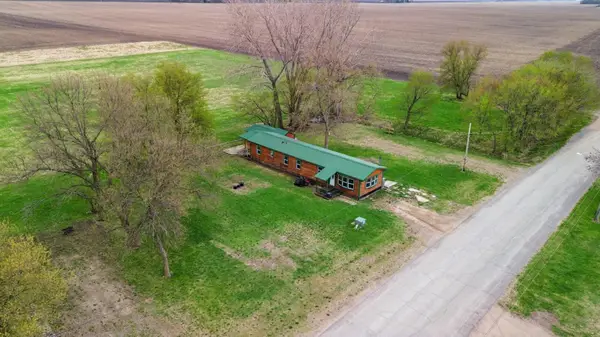 41 Bowman Street, Stewart, MN 55385