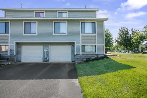 1501 127th Lane Ne, Blaine, MN 55449