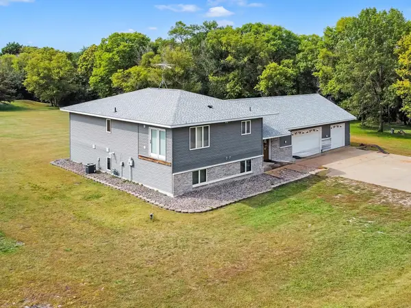 9955 Hall Avenue Ne, Monticello, MN 55362
