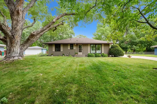 11335 Swallow Street Nw, Coon Rapids, MN 55433