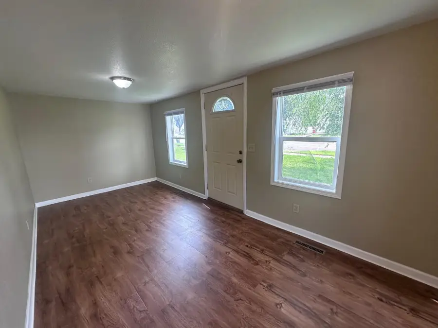 2103 3rd Avenue Ne, Austin, MN 55912 - #2