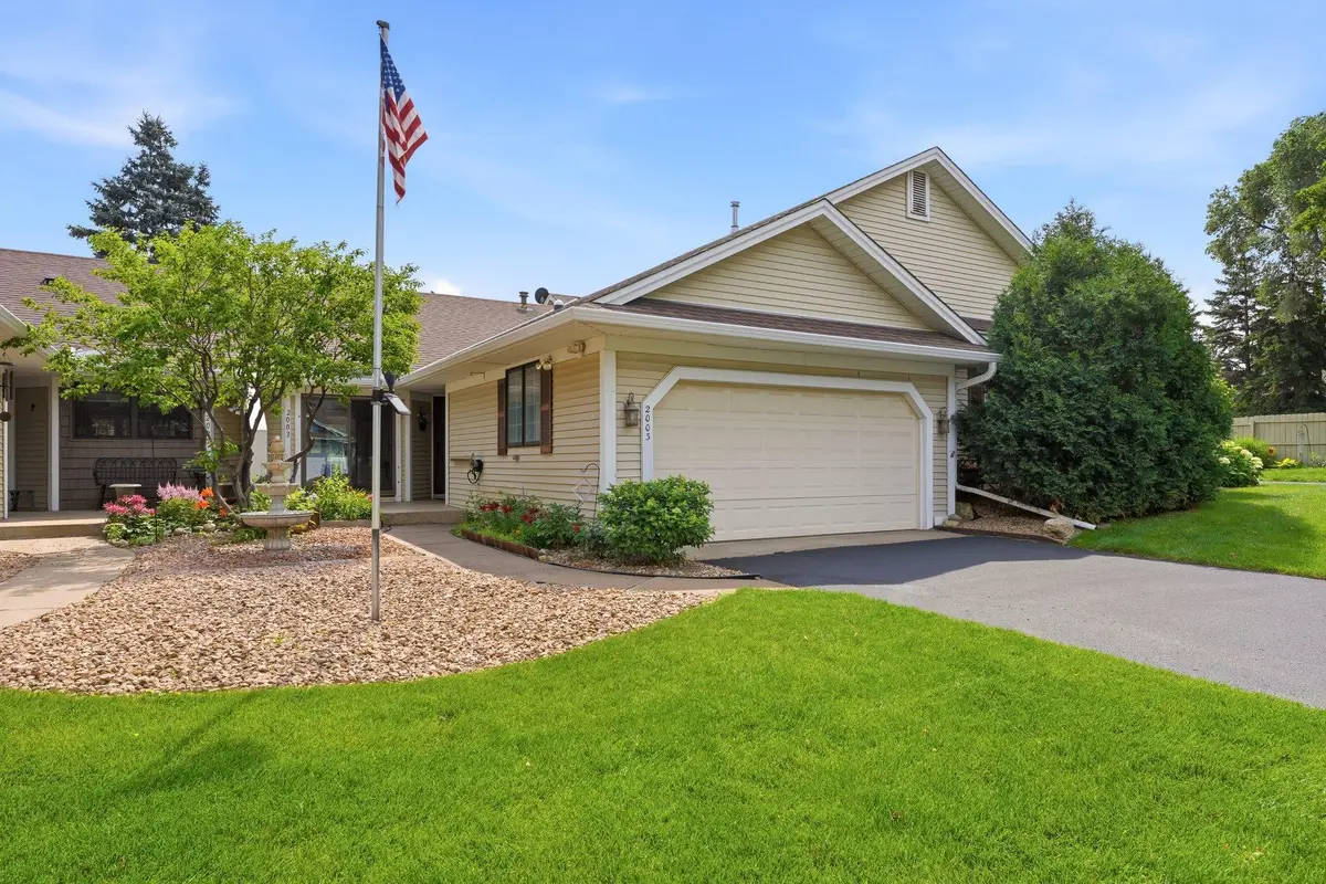 2003 28th Avenue Nw #103, New Brighton, MN 55112 - #1