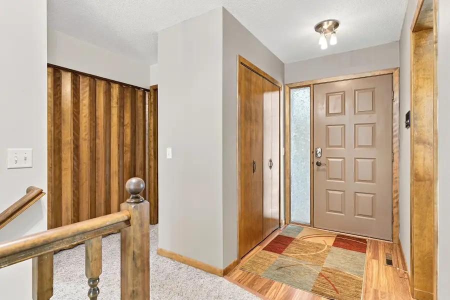2003 28th Avenue Nw #103, New Brighton, MN 55112 - #3