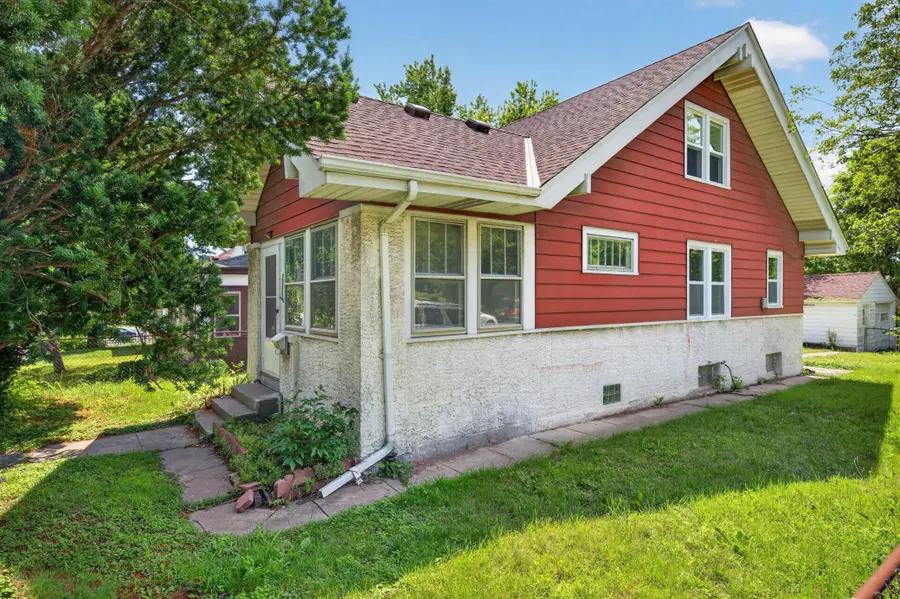 1227 Arkwright Street, Saint Paul, MN 55130 - #2