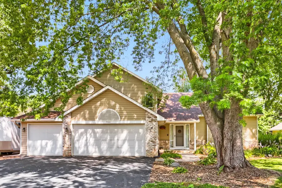 7901 Lilac Lane, Victoria, MN 55386 - #2