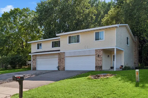 2817 Flag Avenue N, New Hope, MN 55427