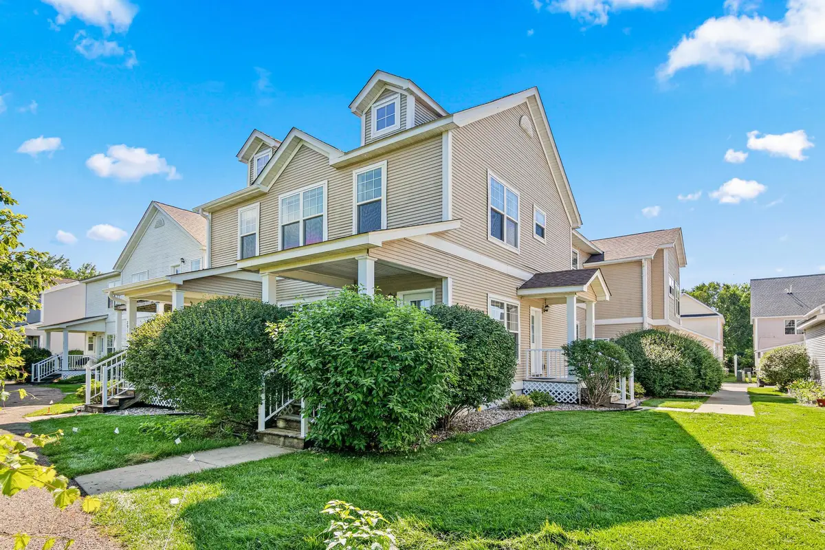 2917 Hemingway Drive, Chaska, MN 55318 - #1
