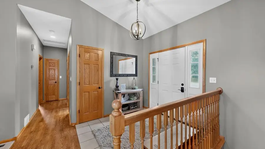 1002 John & Mary Drive Se, Chatfield, MN 55923 - #2