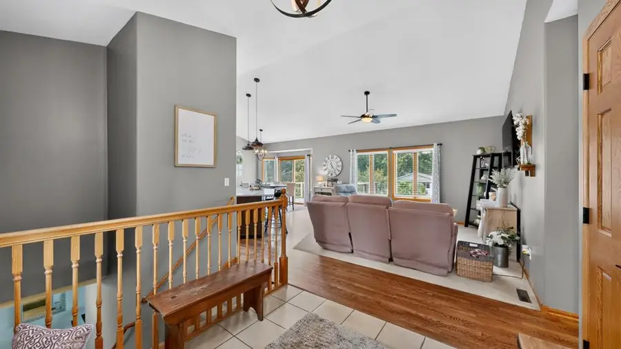 1002 John & Mary Drive Se, Chatfield, MN 55923 - #3