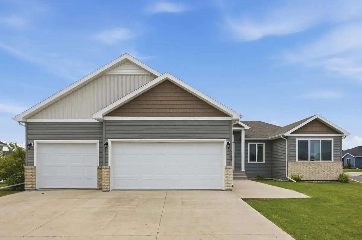 5486 Tyler Avenue S, Fargo, ND 58104 - #1