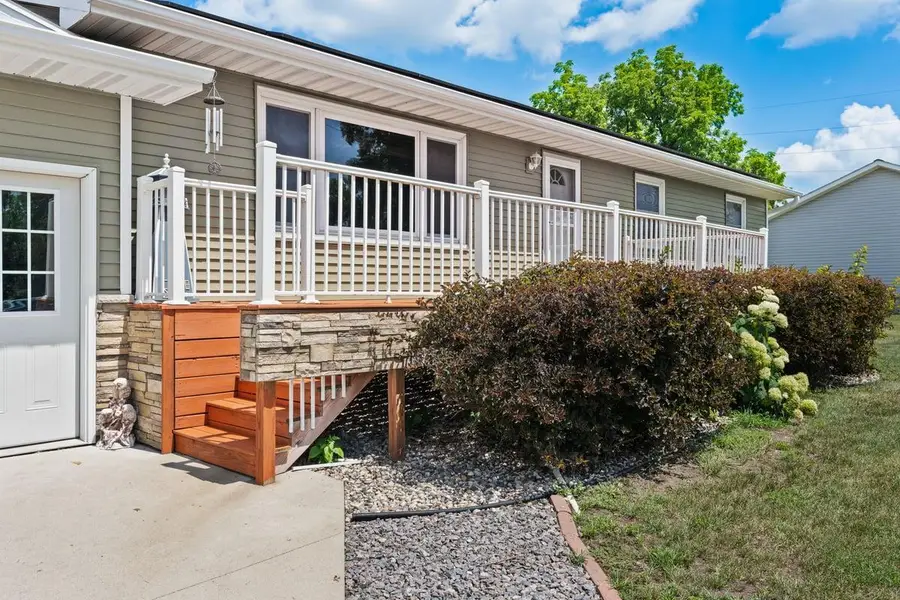219 5th Street Se, Madelia, MN 56062 - #3