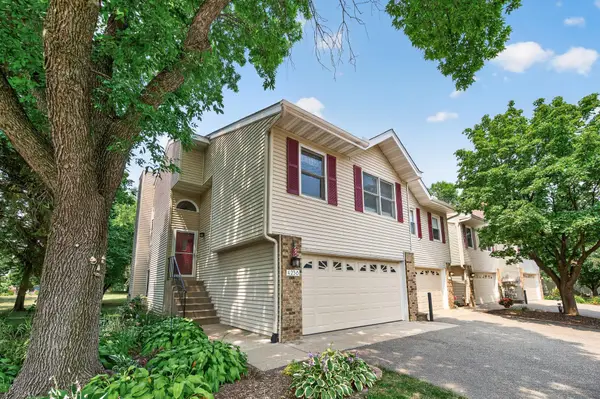 4238 Boulder Ridge Point, Eagan, MN 55122