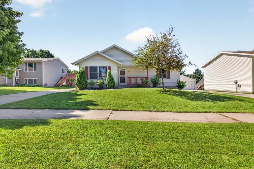 3704 Strathmore Lane Se, Rochester, MN 55904 - #1