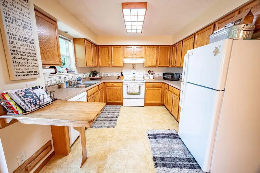 561 Burton Circle, Ellsworth, WI 54011 - #2