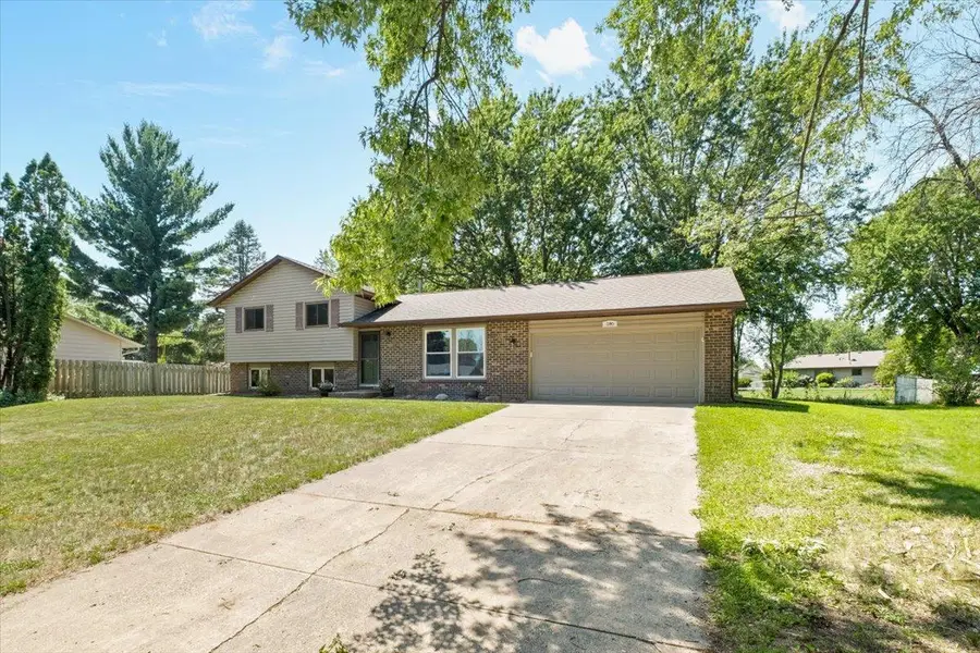 186 Cottonwood Court, Stillwater, MN 55082 - #3