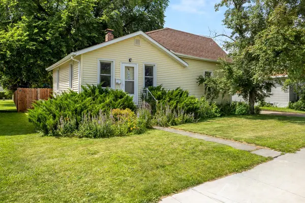 527 1st Street N, Wahpeton, ND 58075