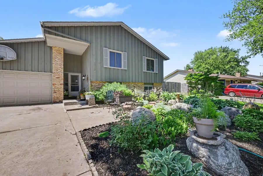 6920 Innsdale Avenue S, Cottage Grove, MN 55016 - #2