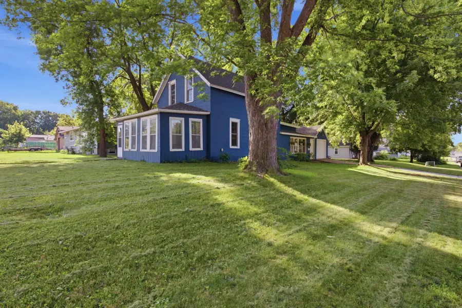 1223 Litchfield Avenue Sw, Willmar, MN 56201 - #2