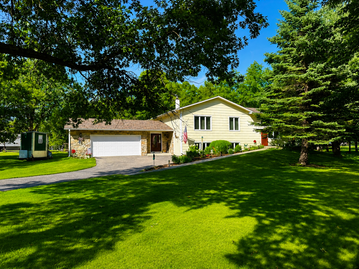 8331 Red Pine Circle, Baxter, MN 56425 - #1