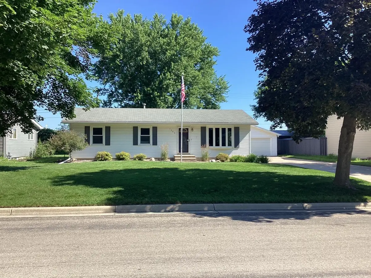 1302 19th Avenue Sw, Austin, MN 55912 - #1