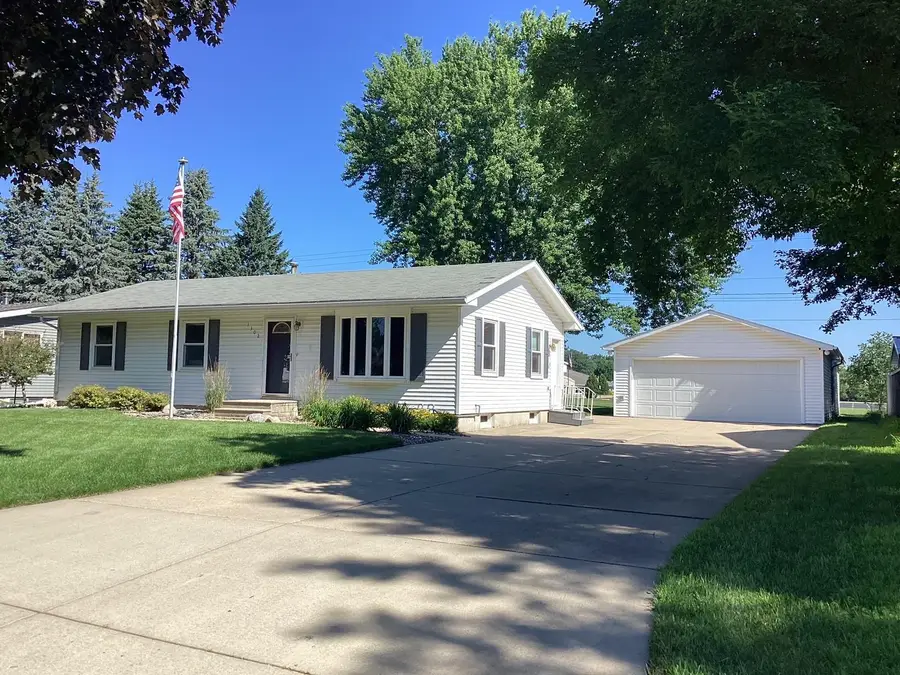 1302 19th Avenue Sw, Austin, MN 55912 - #2