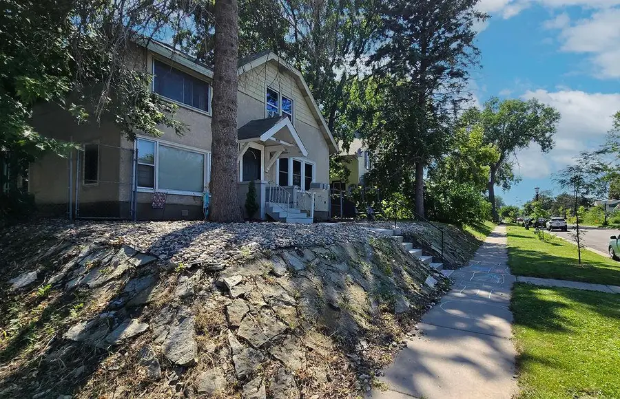 1462 Carroll Avenue, Saint Paul, MN 55104 - #3