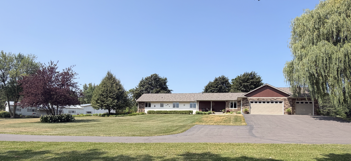 9848 218th Avenue Nw, Elk River, MN 55330 - #1