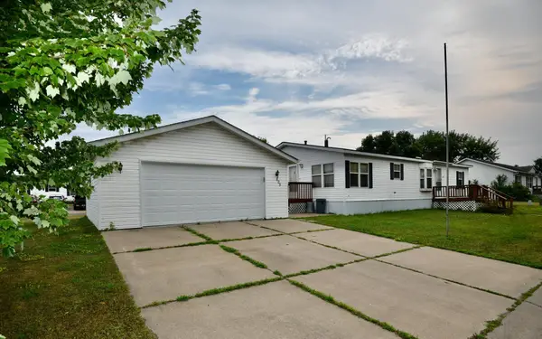 805 2nd Street Ne #805, Milaca, MN 56353