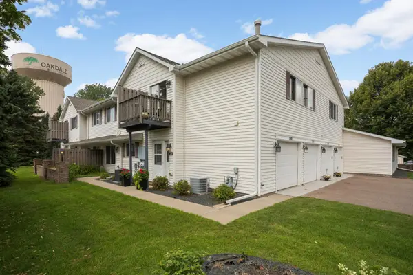 7580 13th Street N, Oakdale, MN 55128