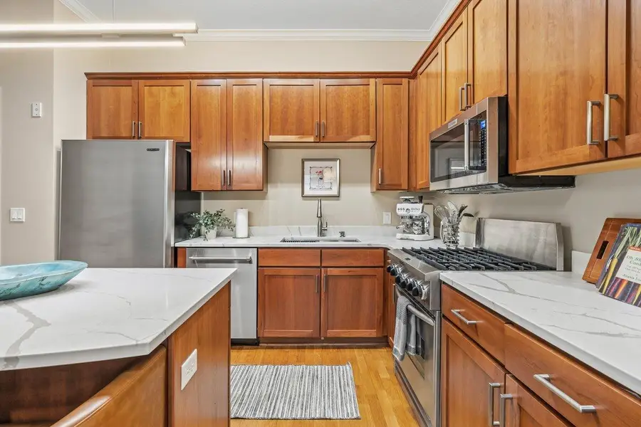 370 Marshall Avenue #102, Saint Paul, MN 55102 - #3
