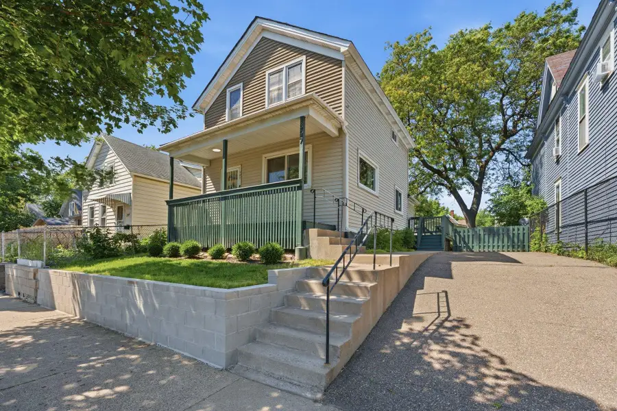 397 Thomas Avenue, Saint Paul, MN 55103 - #2