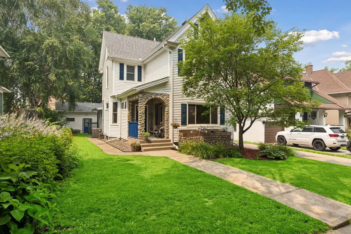 657 Delaware Avenue, Saint Paul, MN 55107 - #1
