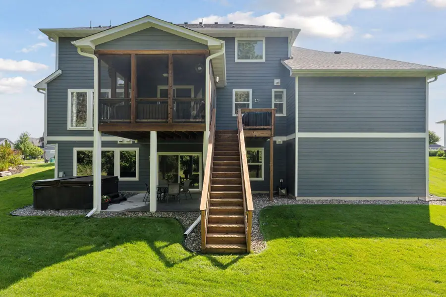 34 Rapp Farm Boulevard, North Oaks, MN 55127 - #2