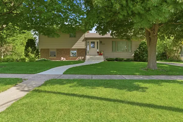220 North Street E, Amboy, MN 56010