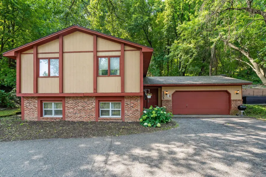2805 Brookview Drive, Burnsville, MN 55337 - #2