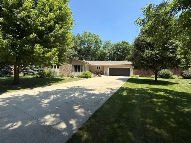 104 Cedar Point, Redwood Falls, MN 56283 - #3