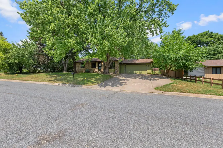 2865 Upper 79th Court E, Inver Grove Heights, MN 55076 - #2