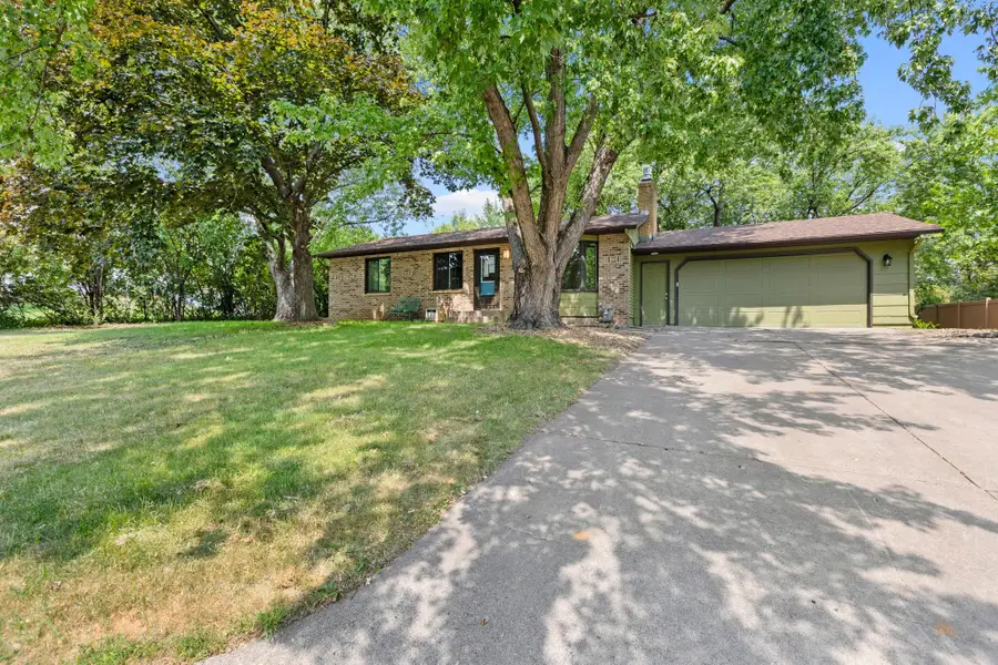 2865 Upper 79th Court E, Inver Grove Heights, MN 55076 - #3