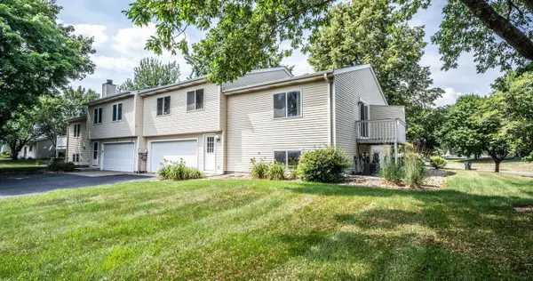 15585 Cornell Trail, Rosemount, MN 55068