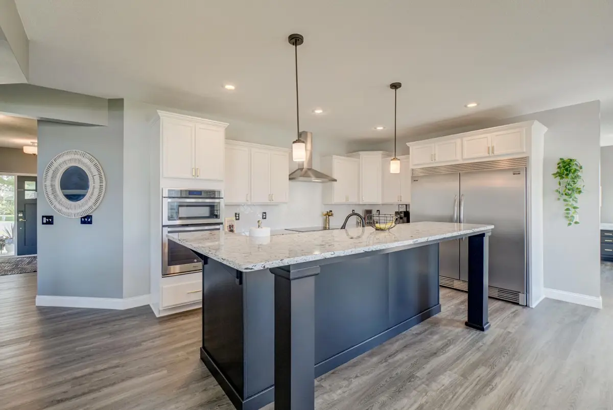 5204 Porchlight Bay, Woodbury, MN 55129 - #1