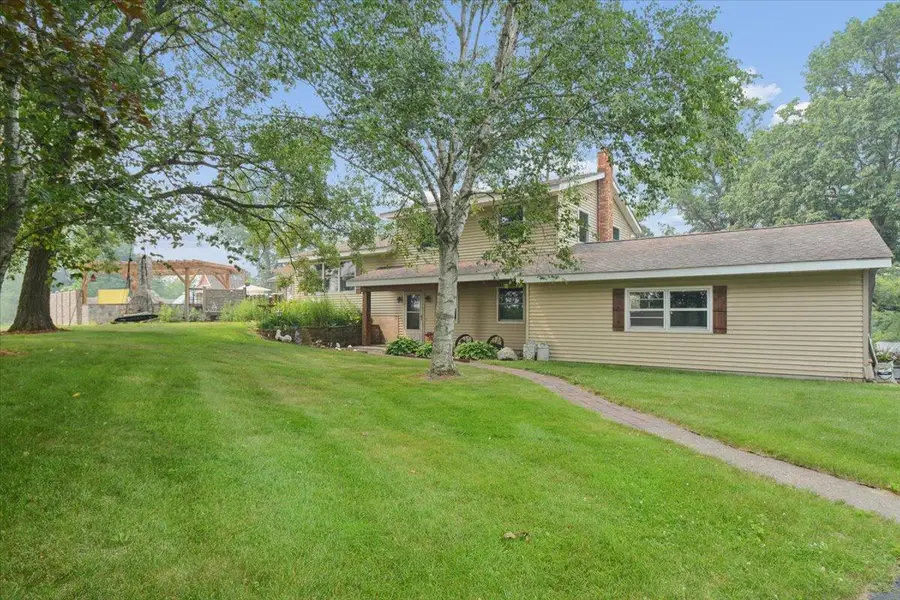 1200 301st Avenue Nw, Isanti, MN 55040 - #2