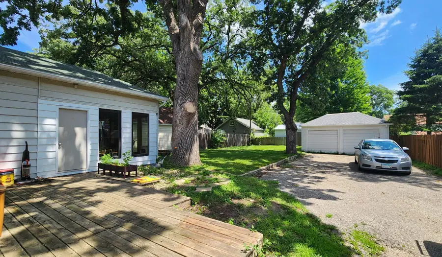 418 11th Avenue Se, Rochester, MN 55904 - #2