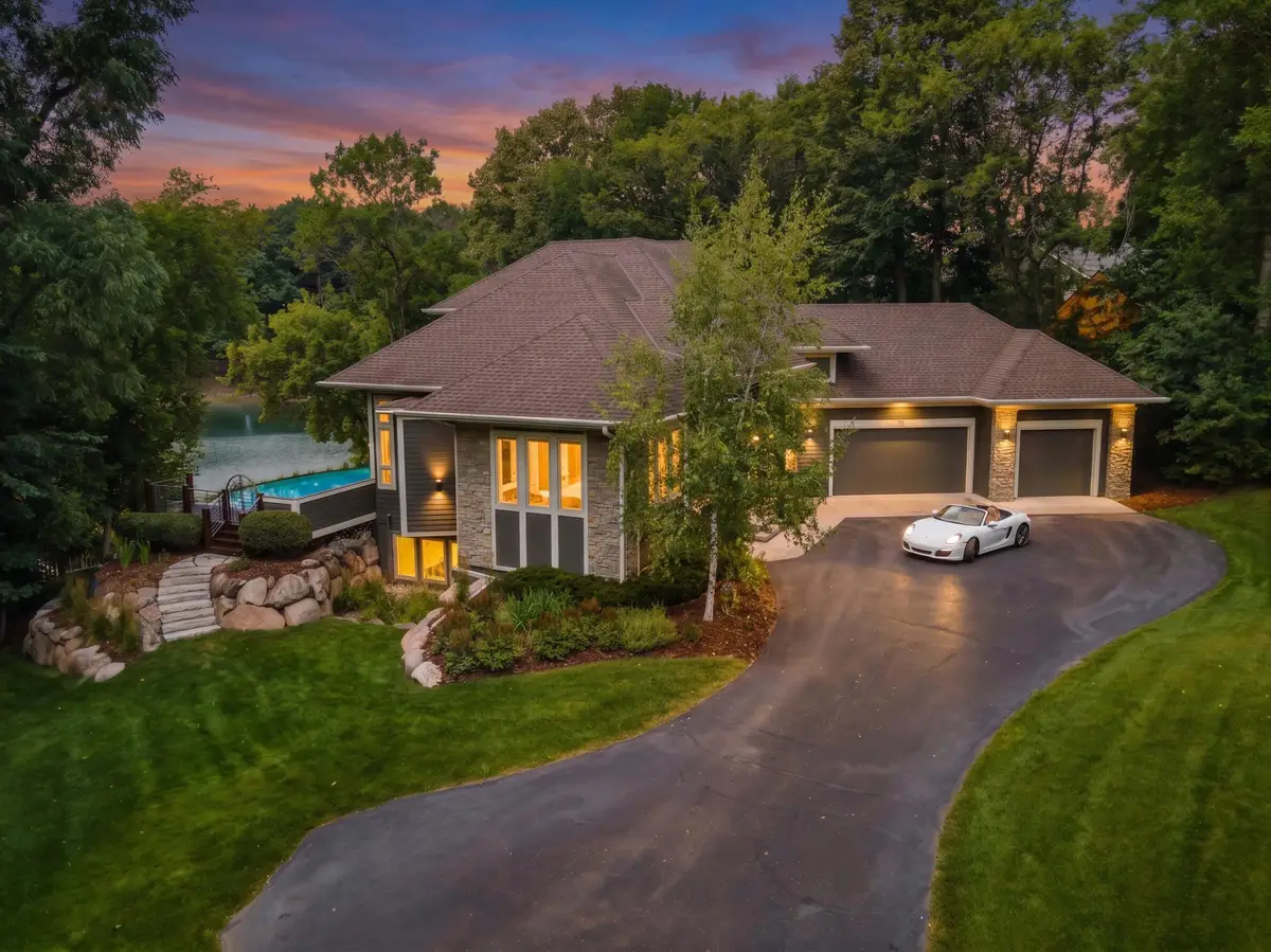 15 Queensland Lane N, Plymouth, MN 55447 - #1